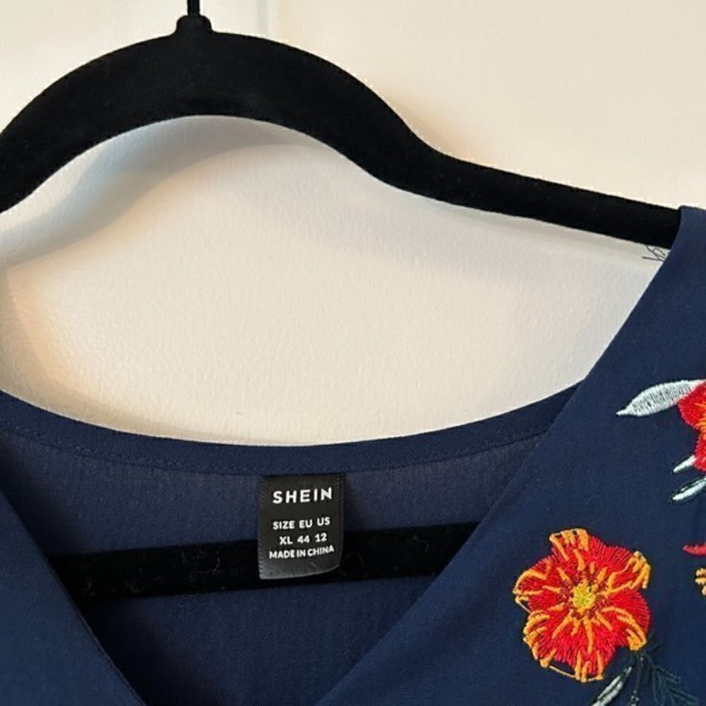 Shein Floral Embroidered Navy Blue Long Dress Size XL - Picture 3 of 7